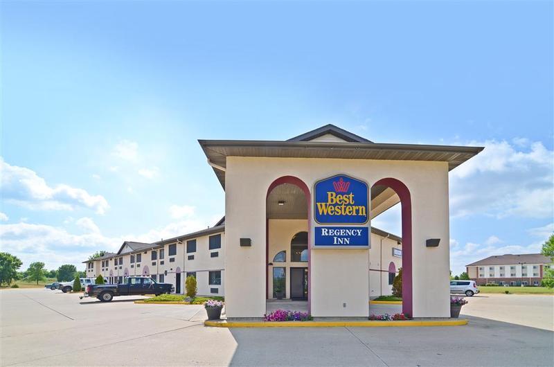 Baymont By Wyndham Danville Il Экстерьер фото