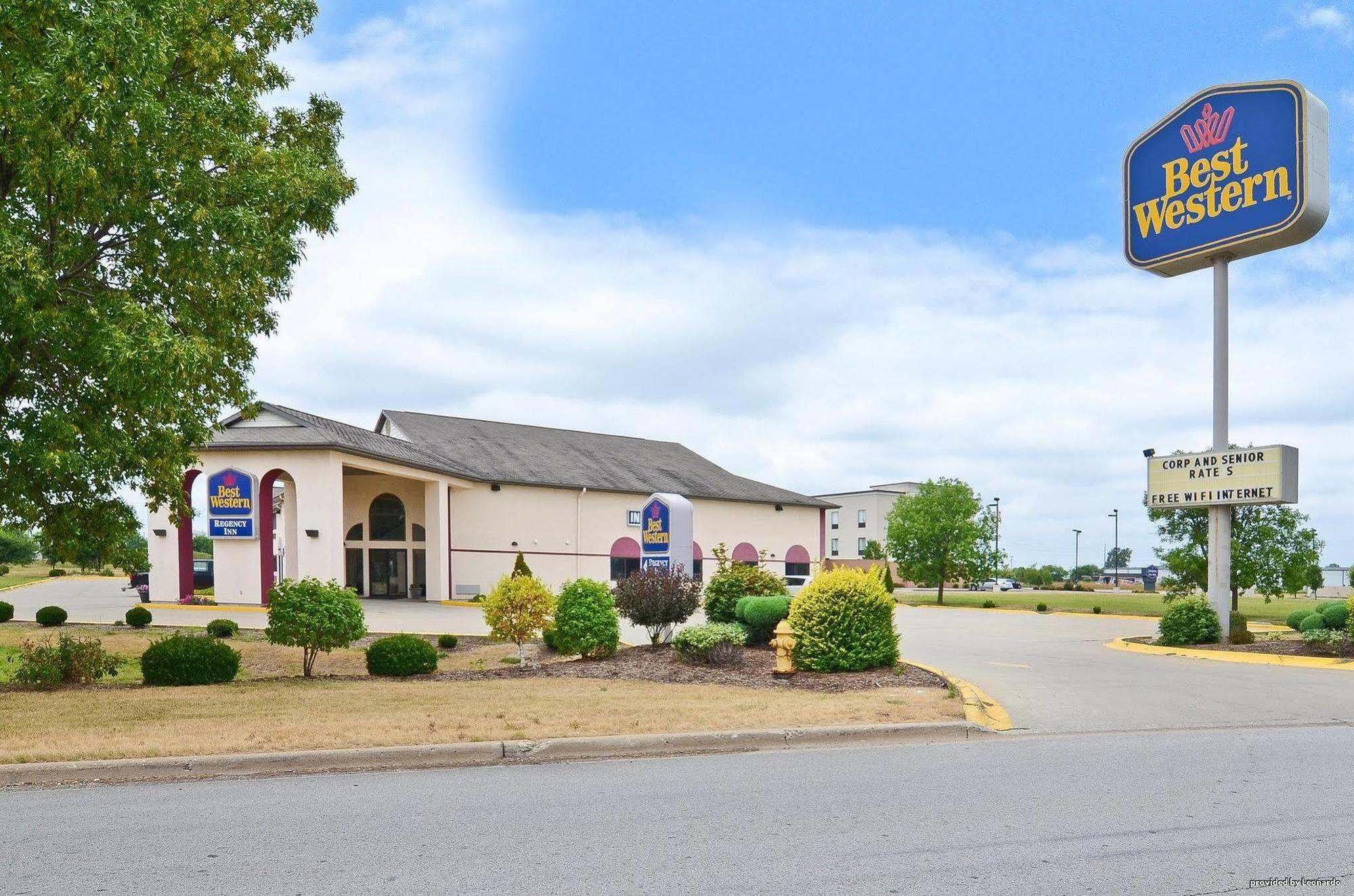 Baymont By Wyndham Danville Il Экстерьер фото